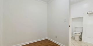 Room in 2 Bedroom Home at Wedgewood Dr Gallery 11