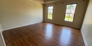 Gorgeous 4 bedroom, 3 Bathroom Home in Lakeside on Long Lake Gallery 17