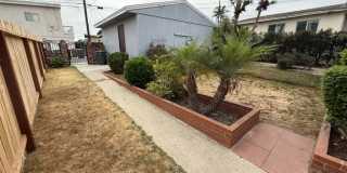 78 Oak St Gallery 16