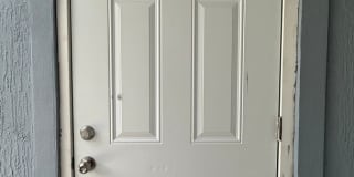 Fully Remodeled 2BR/1BA in Little Havana Gallery 2