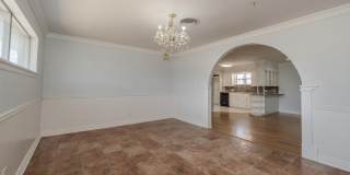 2725 DEVON ROAD Gallery 24