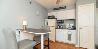 32 Ashworth Ave # 418 Gallery 4