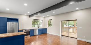 903 ORCHARD Avenue Gallery 1
