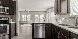 Luxe Lakewood Ranch Gallery 10