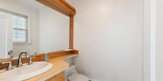 61 Glenwood Road Gallery 16