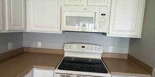 6305 Schooler Drive Gallery 24