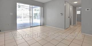 5645 N Tuttle Ave Gallery 7