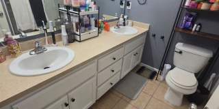 4 Bedroom 3.5 Bathroom Duplex Gallery 15