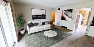 263 N. Hyland Gallery 20