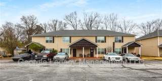 407 Maple Way Gallery 1