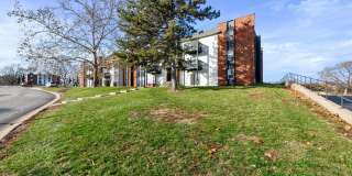 Oval Spring Apartments Gallery 24