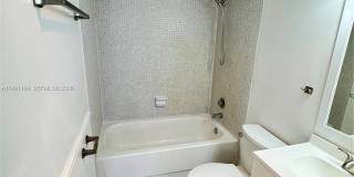 4160 Inverrary Dr Gallery 17
