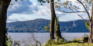 Northlight Gallery 84