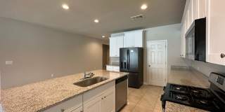 Exquisite Single-Story Corner Lot Charm in Austin's Onion Creek Community Gallery 9