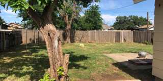 Available November - Cute 3 bed/1 bath! Gallery 21