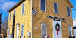 3351 Post Road Gallery 1
