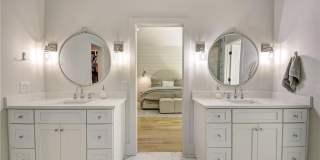 1268 Hayes Drive SE Gallery 17