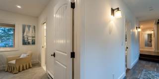 Forest Avenue Hideaway Gallery 45