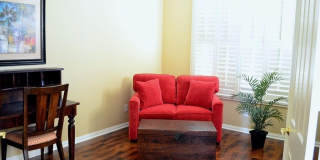 43424 Bordeaux Drive Gallery 70
