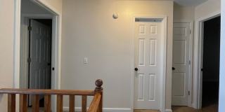 Foxchase Subdivision! END UNIT CLOSE TO COMMUNITY POOL Gallery 10