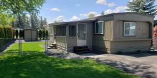 Beautifully just Remodeled-Spacious 3 bedrooms, 2 full baths mobile home with fenced yard. storage shed Gallery 1