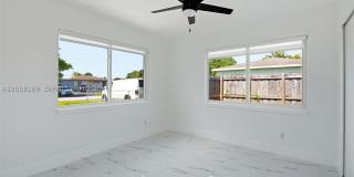 6785 SW 17th St Gallery 8