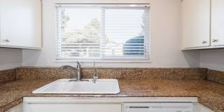 2 bedroom, 1 bathroom in Loveland. Gallery 9