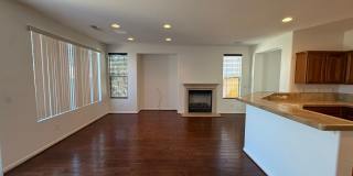 55+ Del Webb home in Somersett Gallery 5