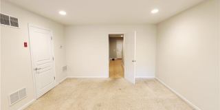 8513 Gateway Road Gallery 9