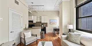 The Stahlman Gallery 13