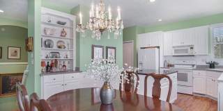 SOUTH SIDE HOLLAND 4 BED 3 BATH HOME SOUTH SIDE HOLLAND 4 BED 3 BATH HOME Gallery 7