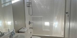 9036 Modern Court Gallery 8