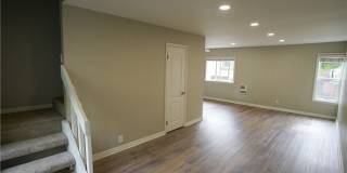 320 12th Street Gallery 10