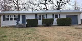 3 Bedrooms 2 Baths! South Springfield! $1250 BBBBBBeautiful!!! 3 Bedrooms 2 Baths! South Springfield! $1250 BBBBBBeautiful!!! Gallery 1