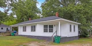 111 North Bell Street Gallery 1