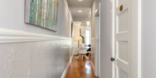 Russian Hill: Remodeled Top Floor Condo w/ Laundry in-unit & Garage Parking Included Gallery 6