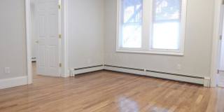 19 Henderson St. Gallery 6