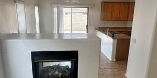 44 S GREENFIELD Road Gallery 6