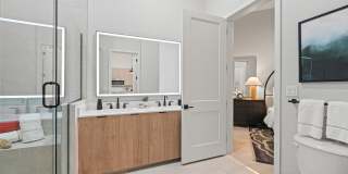 Leksa at Cityplace Gallery 91