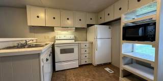 3bed, 1bath 1,000sq.ft. mobile home in quiet park Gallery 4