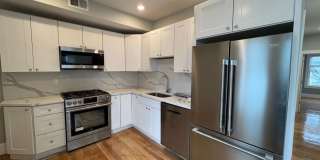 RARE 2 bed 2 bath..... Available in Somerville.... Gallery 1