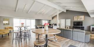 Florida Station Gallery 10
