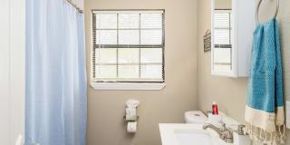 305 Laurelwood Drive Gallery 15