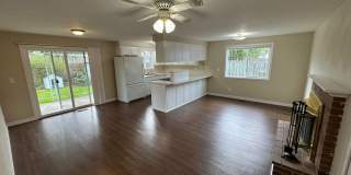 Charming 3 Bed / 2 Bath Ranch on Large Lot – Cul-de-Sac Location – $2,495/mo Gallery 17