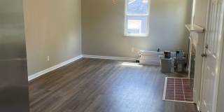 Knoxville 37920 - Very nice updated 2 bedroom home in South Knoxville for rent. - Contact Lisa Vineyard and Shannon Russell (865) 216-9334 Gallery 6