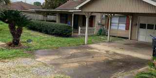 4700 Beaumont Avenue Gallery 3