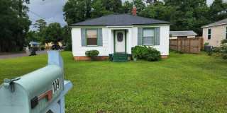 109 NW Gilliland Rd Gallery 1