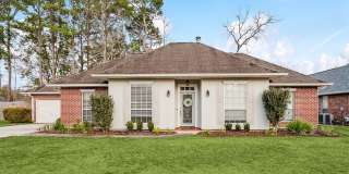 Gorgeous 3 Bed/ 2 Bath Single- Family Home Gallery 1