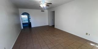 1550 W Knowles Avenue Gallery 2