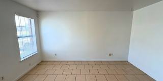 807 W Walnut Street Gallery 3